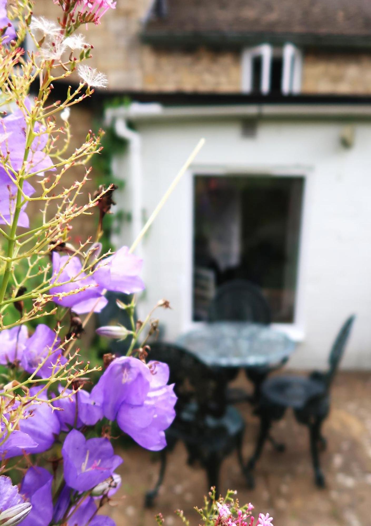 Peaceful Cottage In Heart Of Winchcombe Buitenkant foto