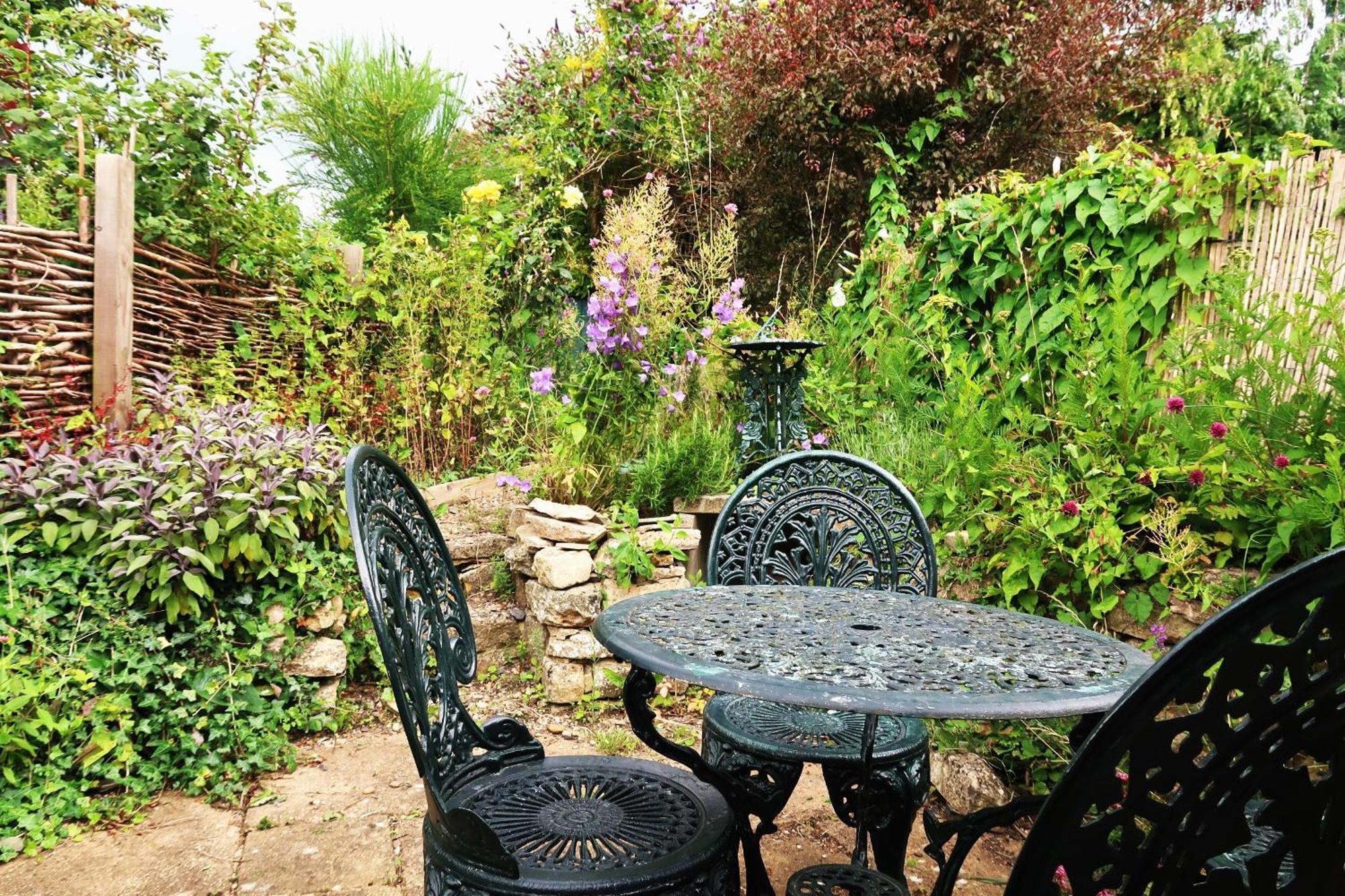 Peaceful Cottage In Heart Of Winchcombe Buitenkant foto